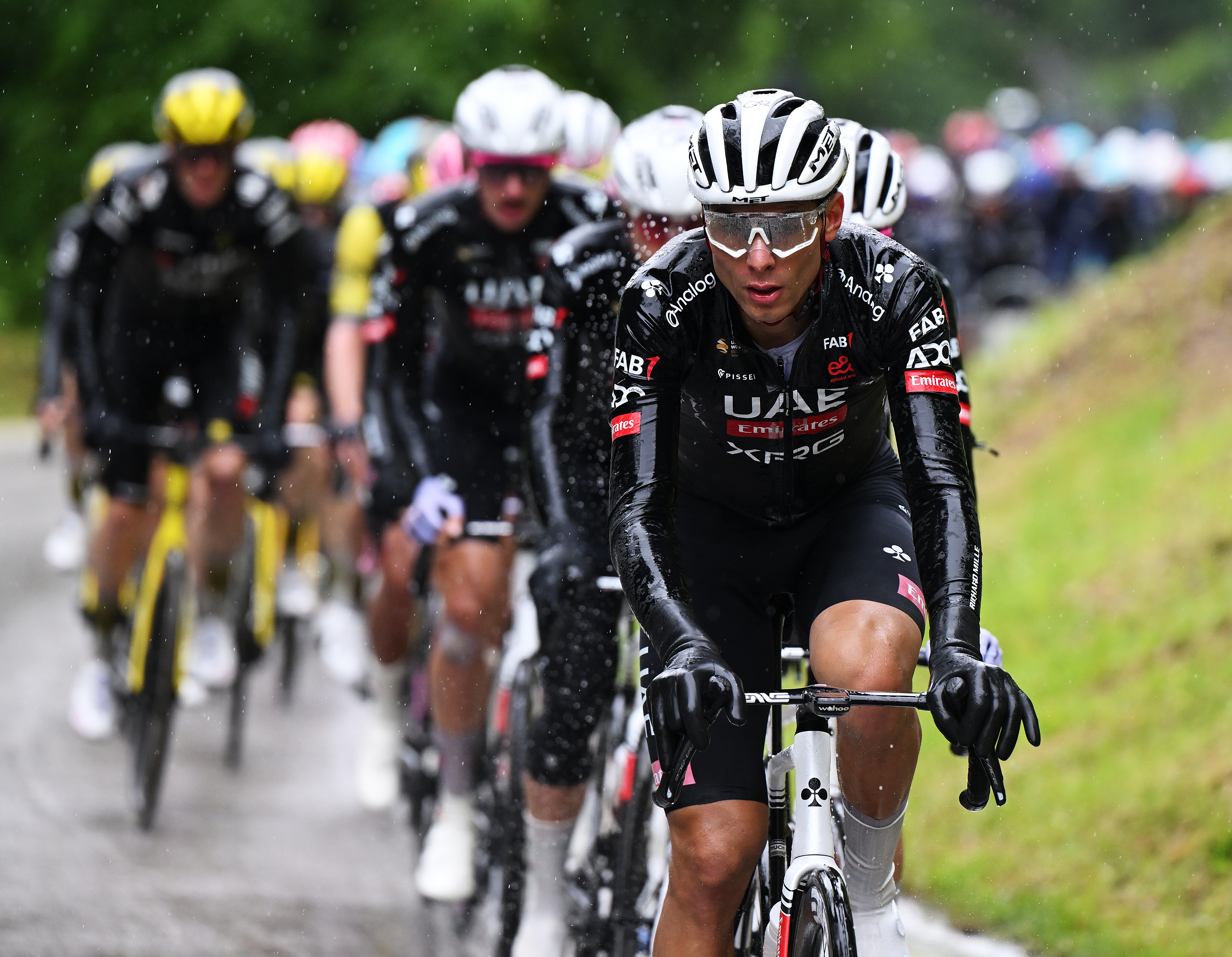 SAN VALENTINO, ITALY - MAY 27: Filippo Baroncini of Italy and Team UAE Team Emirates - XRG competes during the 108th Giro d'Italia 2025, Stage 16 a 203km stage from Piazzola sul Brenta to San Valentino (Brentonico) 1316m / #UCIWT / on May 27, 2025 in San Valentino, Italy. (Photo by Dario Belingheri/Getty Images)