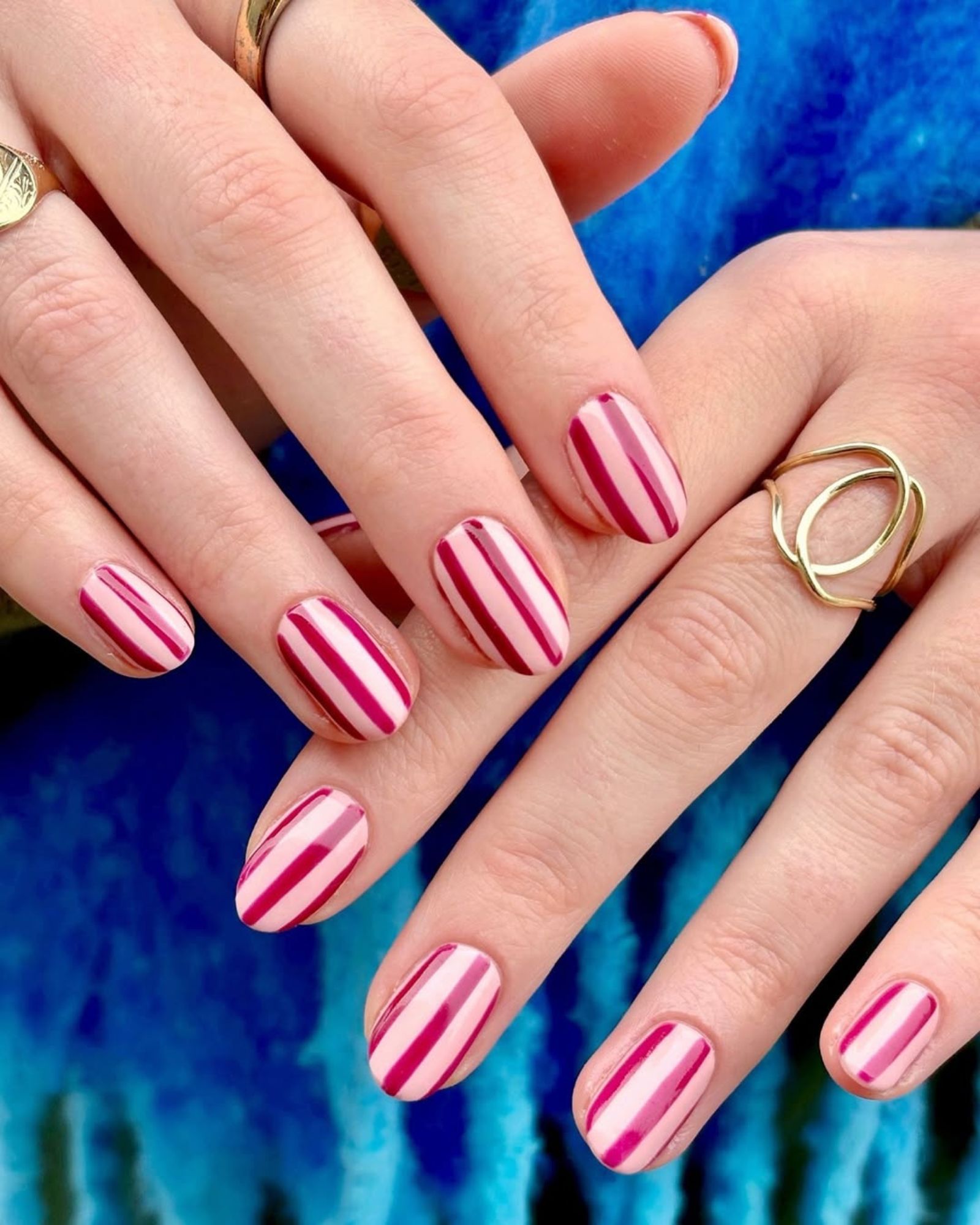 Striped Nail Art @studiokikimcr