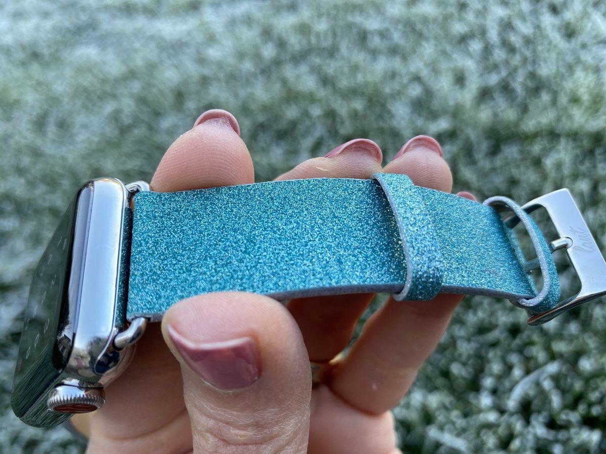 LAUT OMBRE SPARKLE Strap for Apple Watch