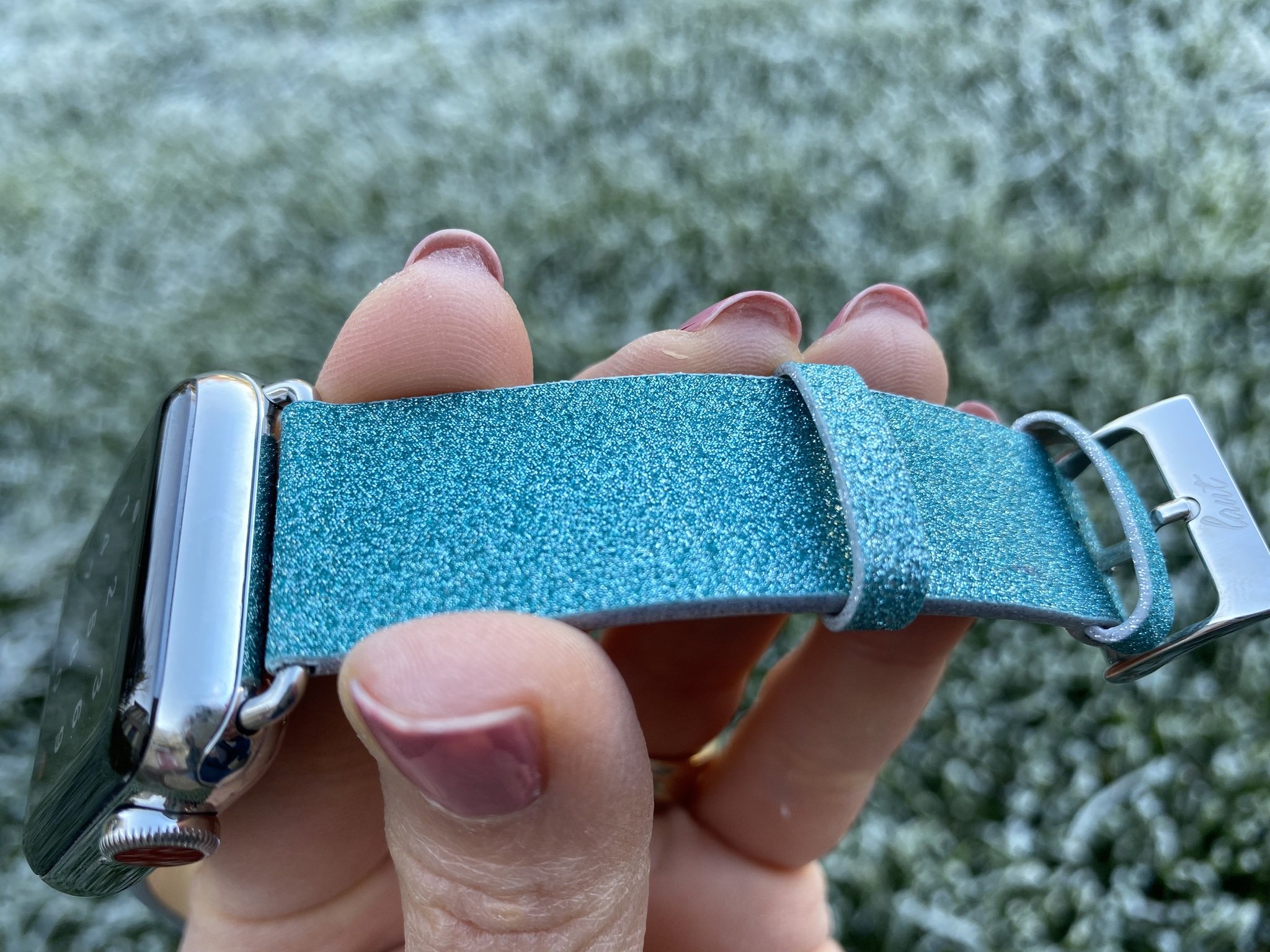 LAUT OMBRE SPARKLE Strap for Apple Watch