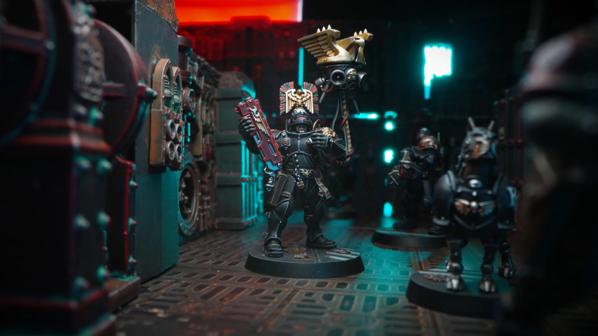 Warhammer 40.000 Kill Team: Soulshackle-Werbebild mit Weltraumpolizei, die in den Tiefen eines Raumschiffs kämpft