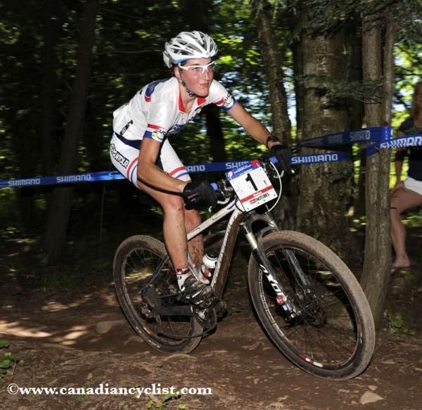 Julie Bresset in full flight.