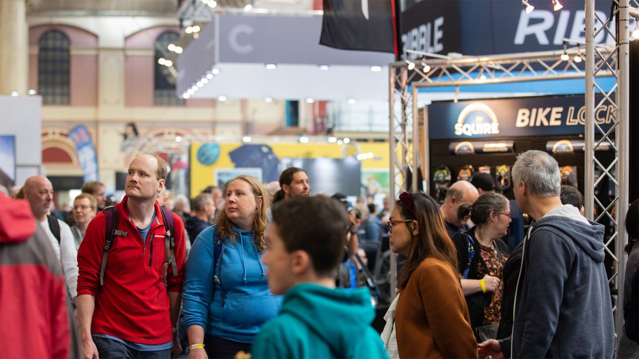 Crowds at The Cycle Show