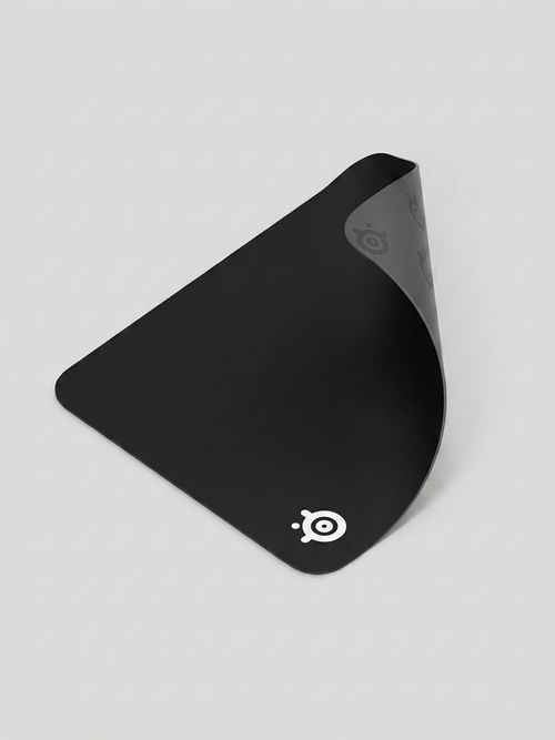 QCK Medium Gaming Mousepad | Black | Non-Slip Silicone