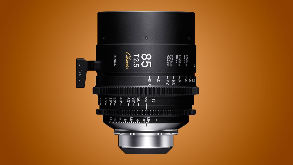 Sigma launches FF Classic Prime Cine lens line with converter for L