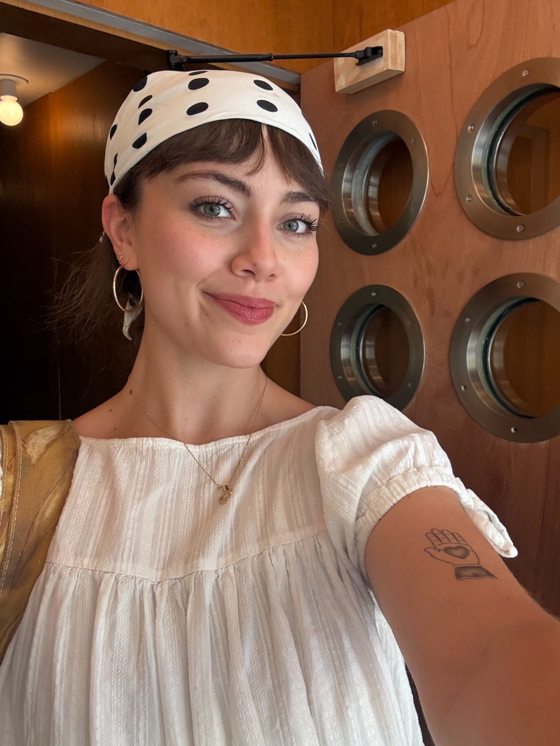 Morgan Knight selfie at her favorite NYC beauty treatment place