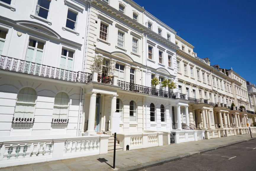 something-very-unusual-is-happening-to-house-prices-in-london-1556650933-BVse-column-width-inline