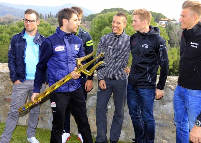 Diego Ulissi channels Brick Tamland for the photographers ahead of Tirreno-Adriatico.
