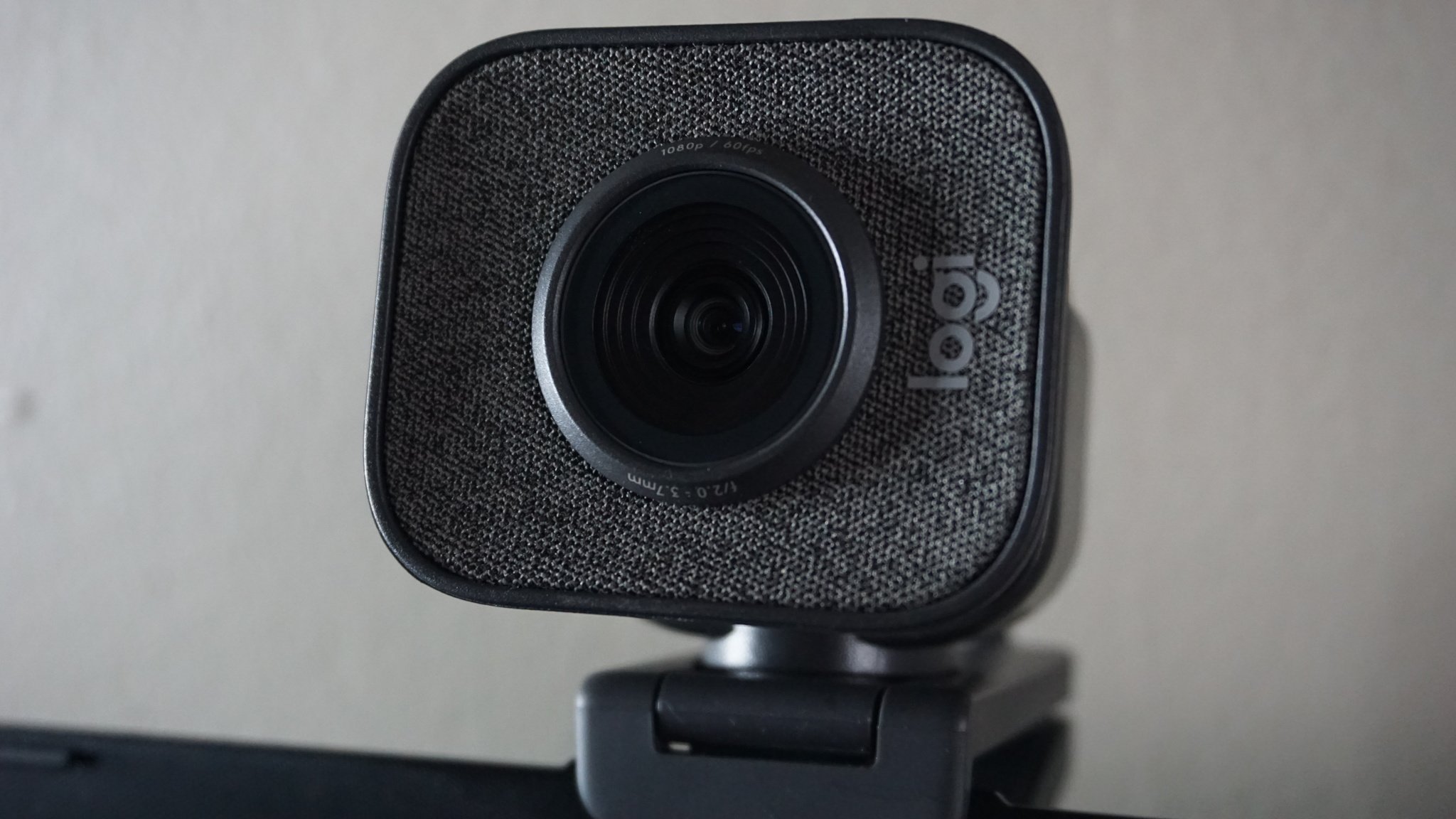 Logitech streamcam