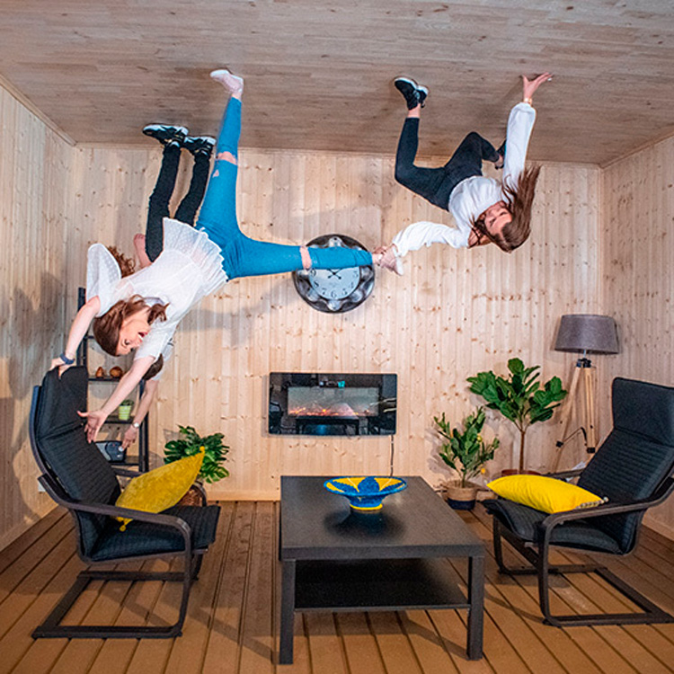 Enjoy The Upside Down House To Take The Ultimate Instagram Snaps 