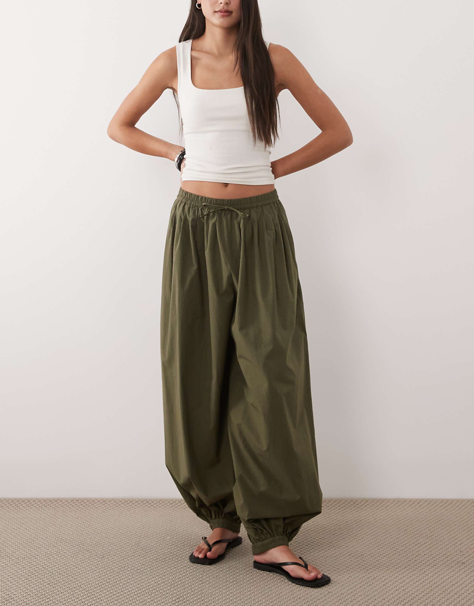 Arket Pure Cotton Balloon Trousers in Khaki