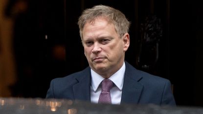 Grant Shapps leaves 10 Downing Street