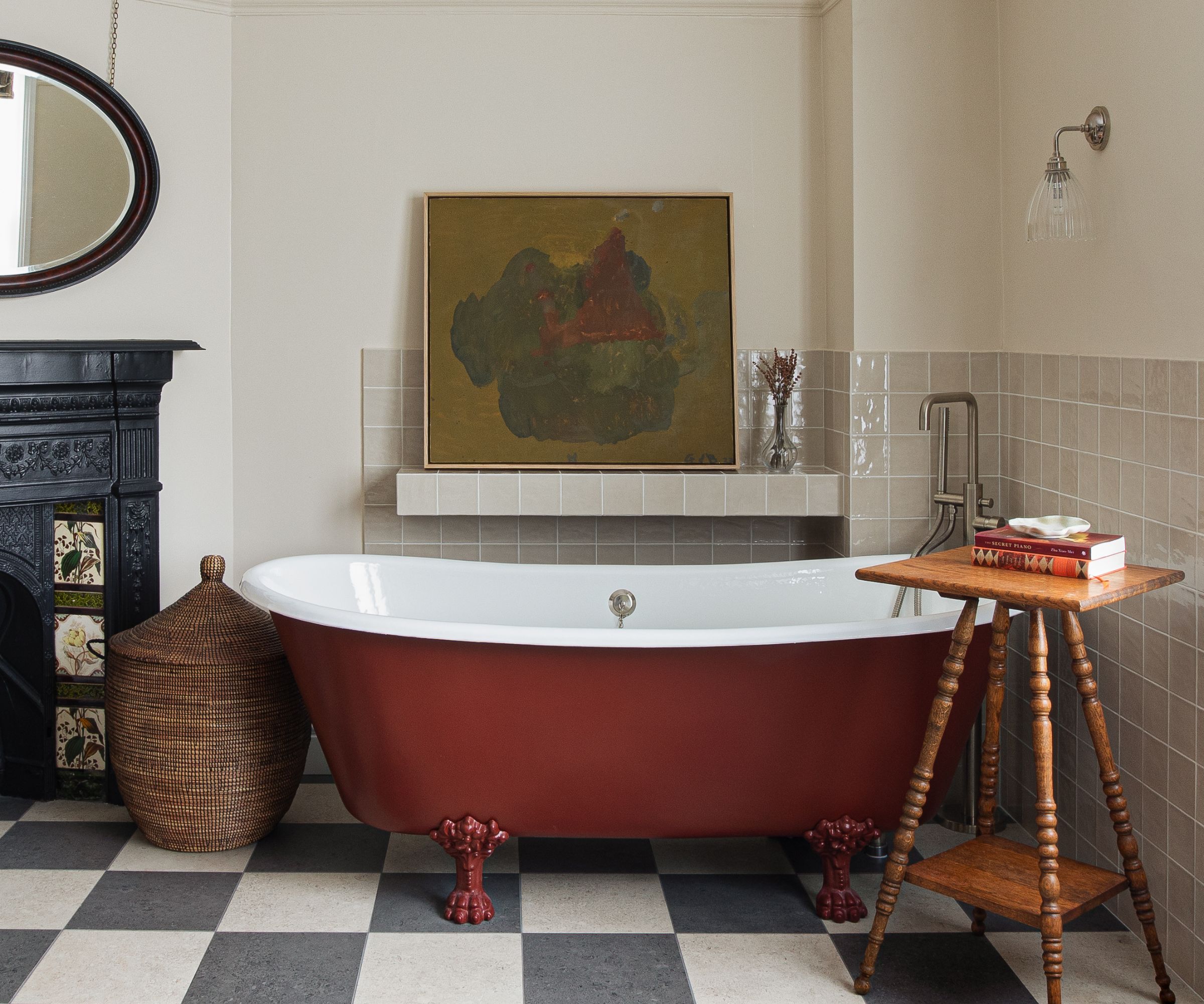 Araas bathtub on tiled floor