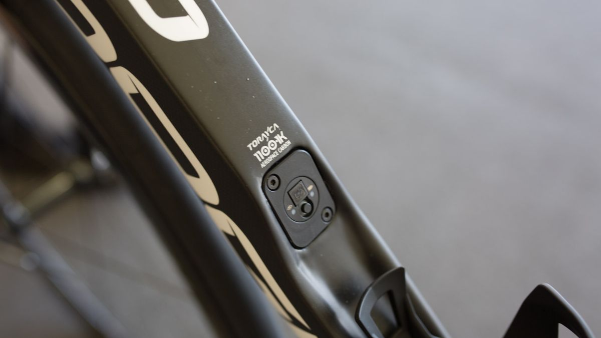 Pinarello's E-Link system to charge and update the Di2 system