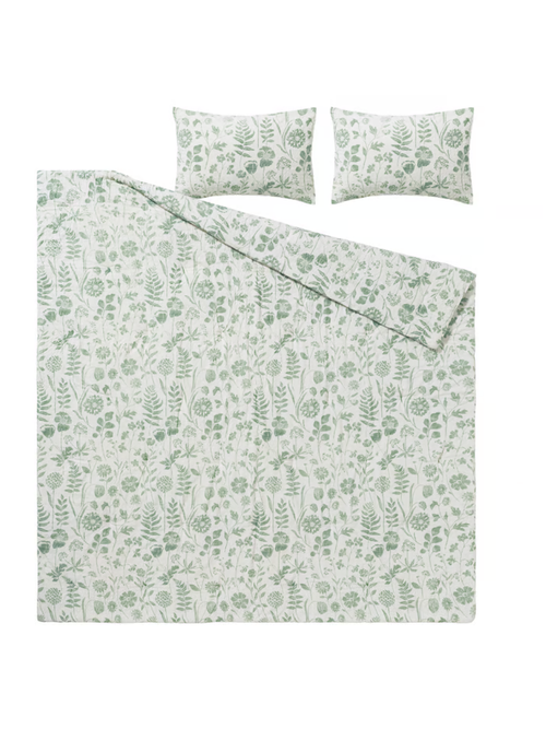 N&Aring;lbj&Ouml;rnb&Auml;r Comforter Set