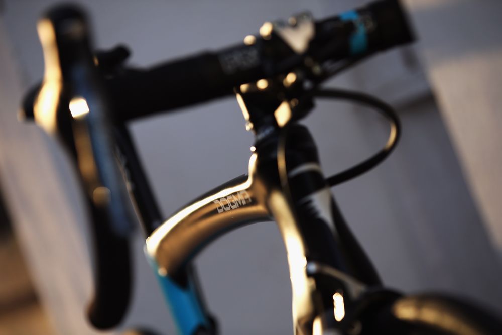 PRO Vibe handlebars and stem