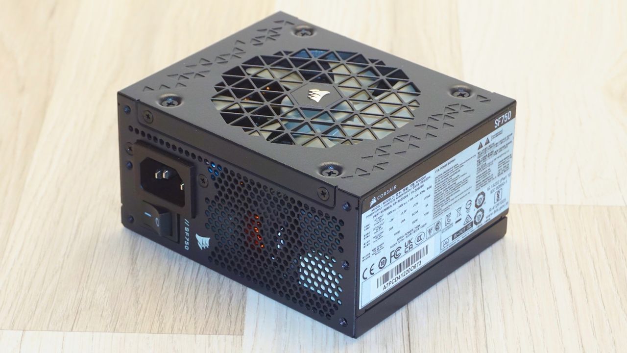 Corsair SF750 SFX PSU review: Light weight, high efficiency