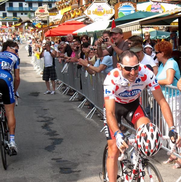 Jer&ocirc;me Pineau promised he would try to get into the breakaway to protect his climber's jersey