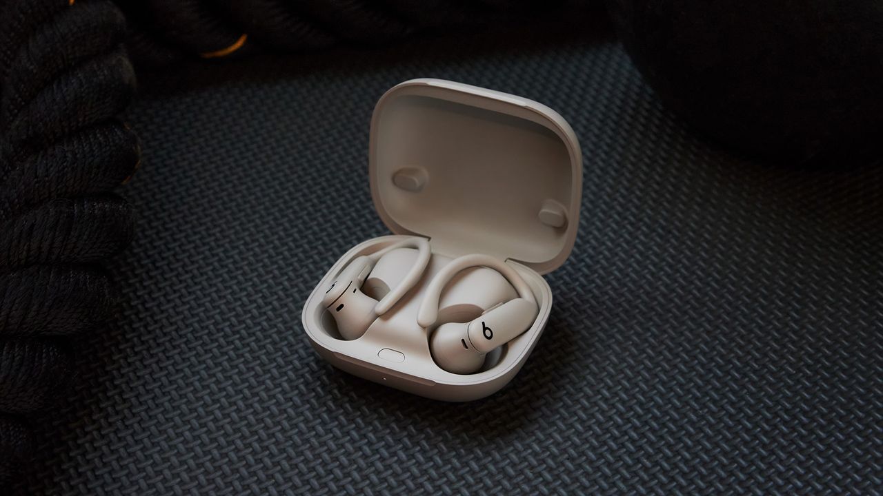 Beats Powerbeats Pro 2