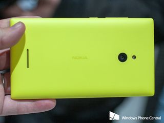 Nokia XL Rear