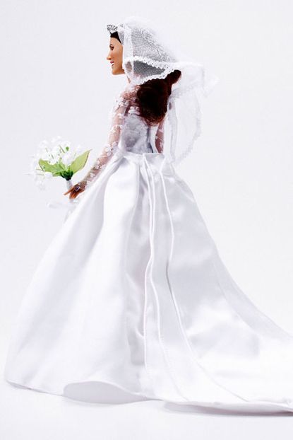 Prince William and Kate Middleton dolls - Royal wedding dolls - Duke and Duchess of Cambridge