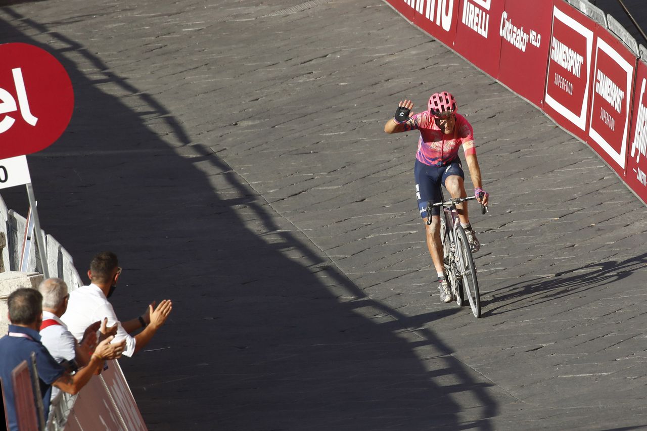 Strade Bianche 2020 - 14th Edition - Siena - Siena 184 km - 01/08/2020 - Alberto Bettiol (ITA - EF Pro Cycling) - photo Luca Bettini/BettiniPhoto&Acirc;&copy;2020