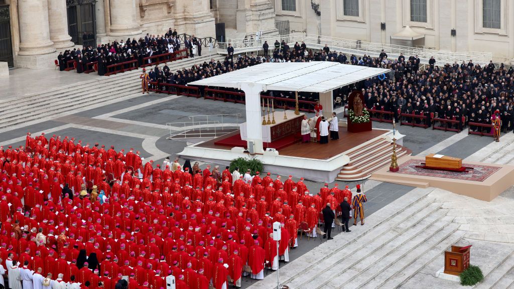 Pope Benedict&amp;#039;s funeral 