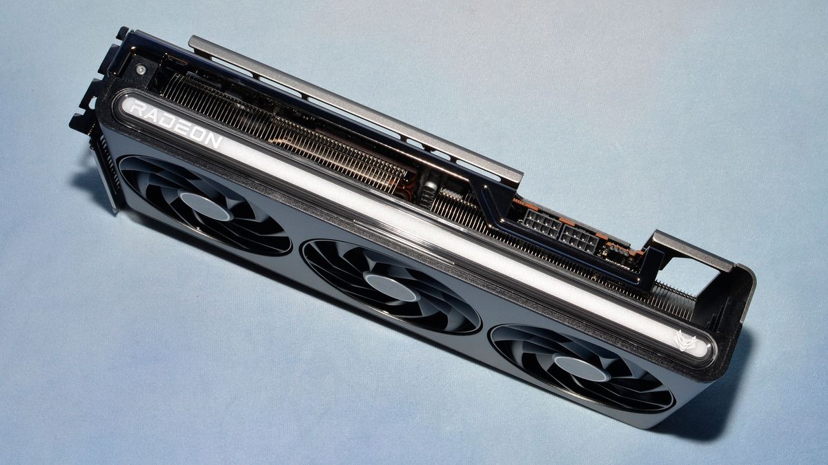 Sapphire RX 7900 GRE Nitro+
