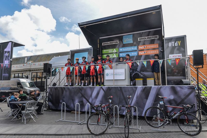 Team BMC at sign on