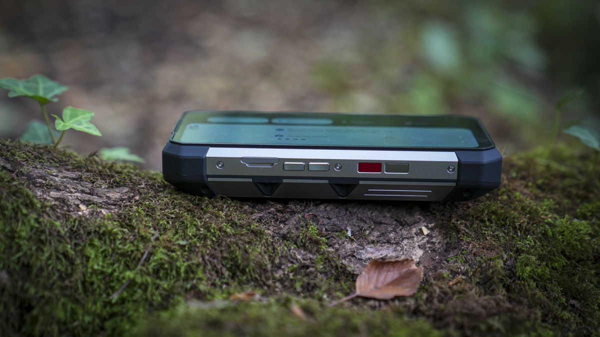 8849 Hike review