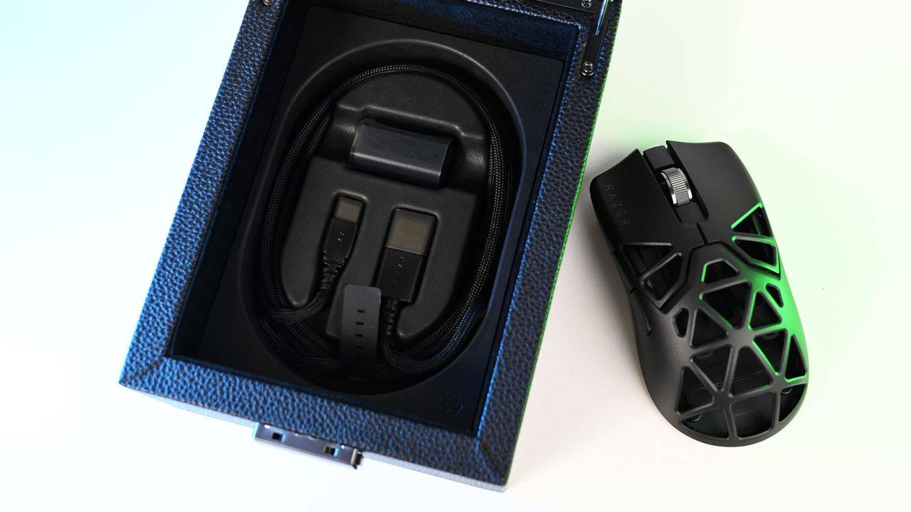 Razer Viper Mini SE is a $279 tier-0 gaming mouse