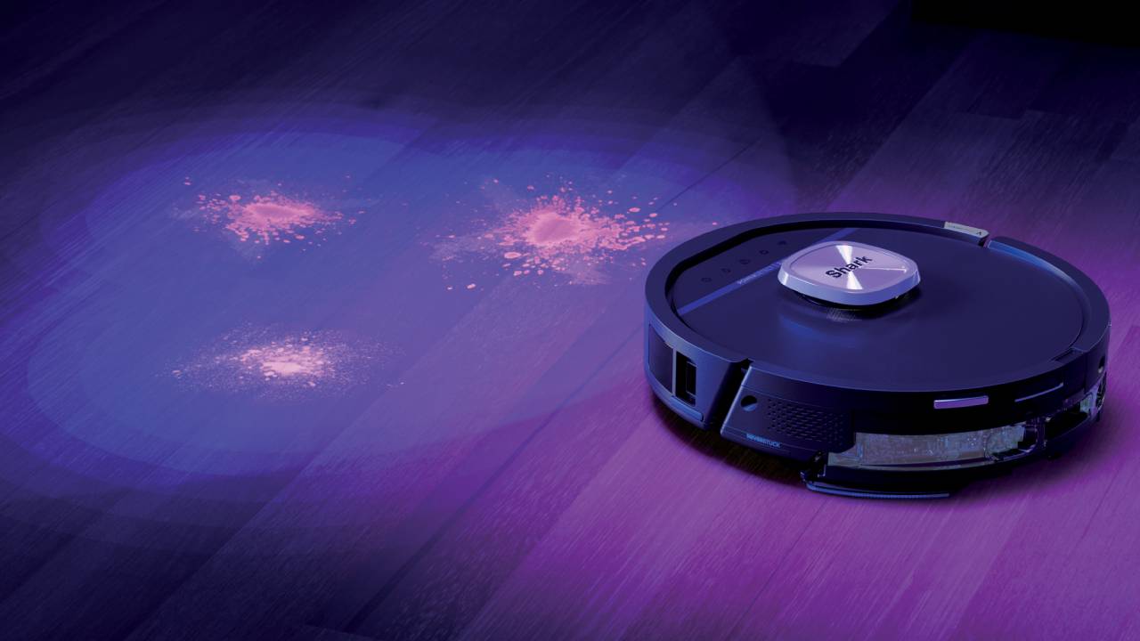 Shark PowerDetect UV Reveal