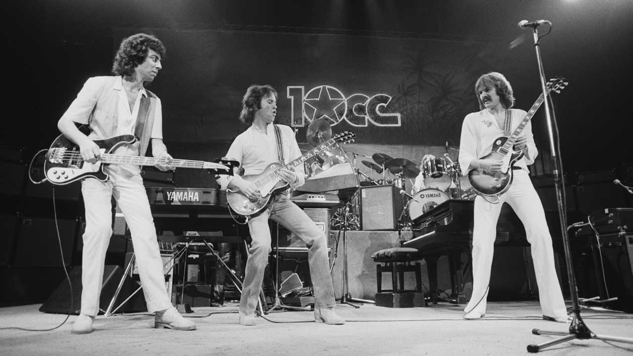 10cc onstage
