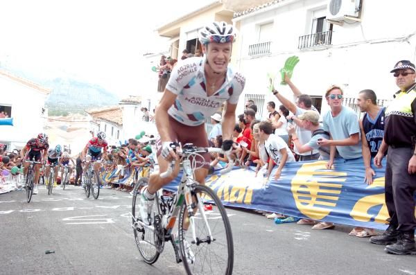 Nicolas Roche (Ag2r) impressed en route to a top 10 place on the stage.