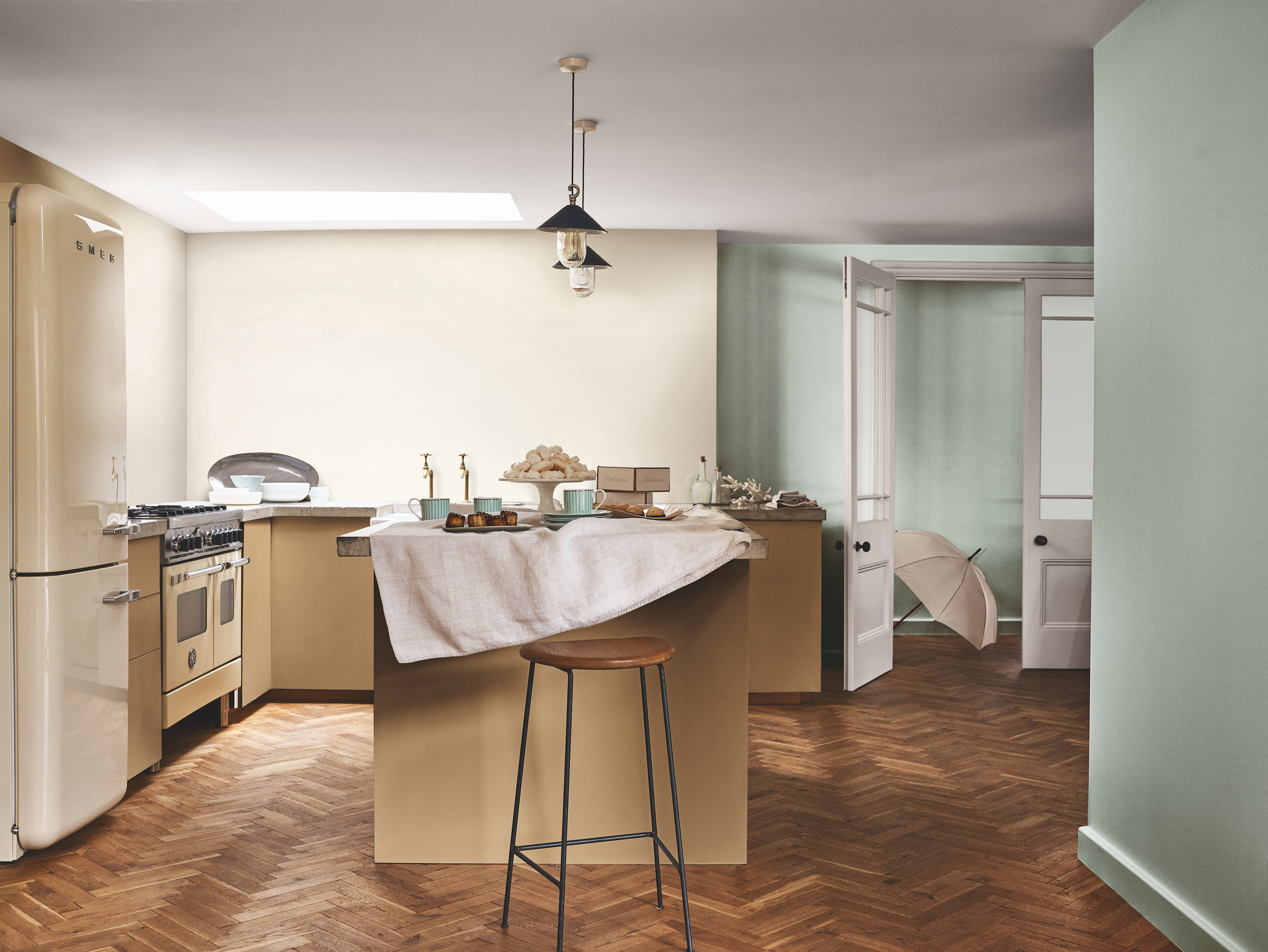 Dulux kitchen in Timeless is the best white paint for kitchens