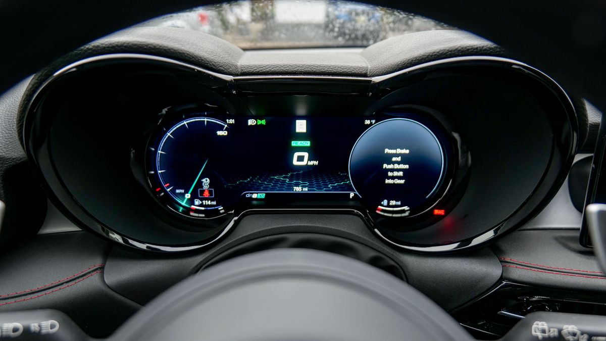 2024 Alfa Romeo Tonale Speciale test drive review.