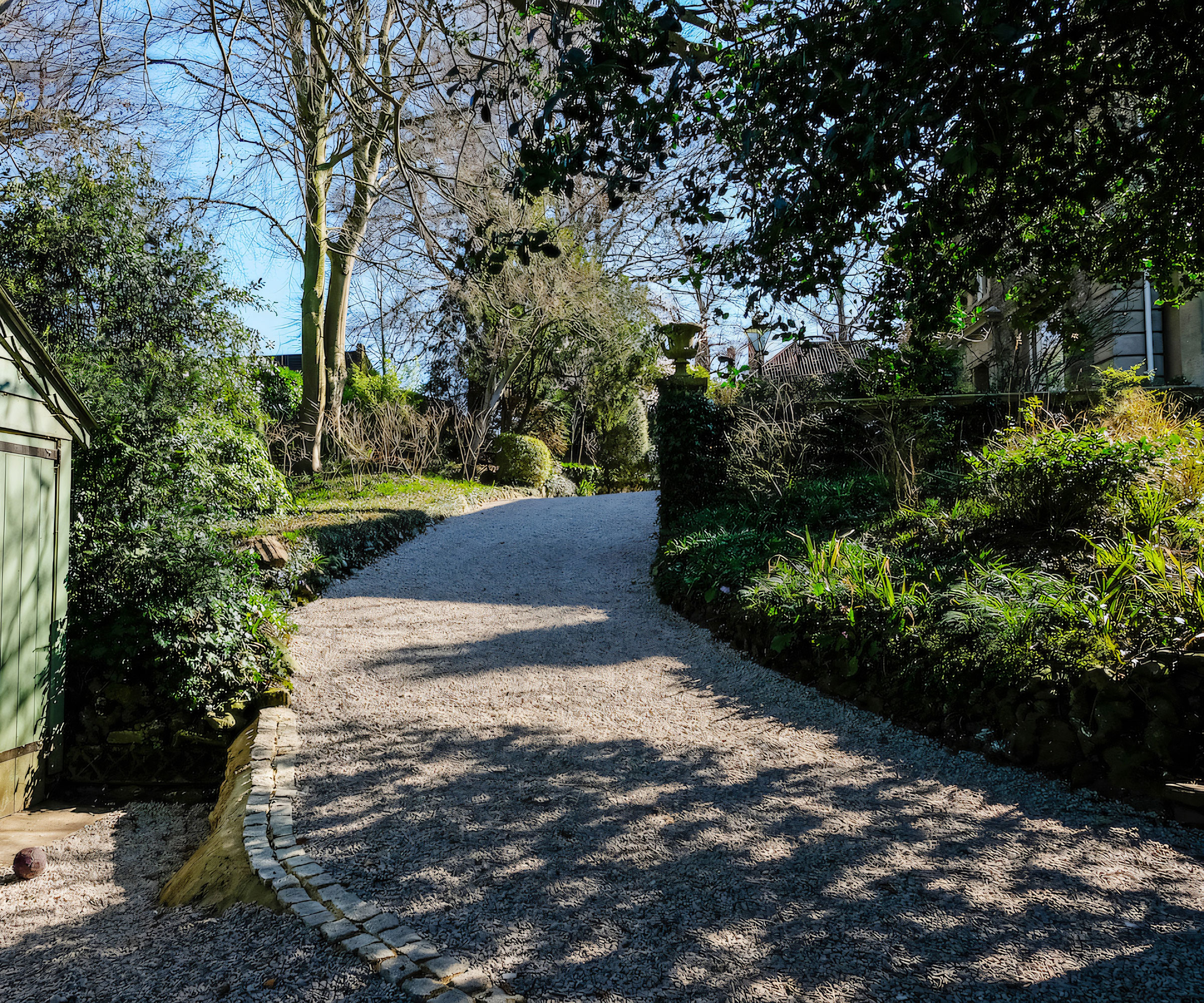 Sloped gravel driveway