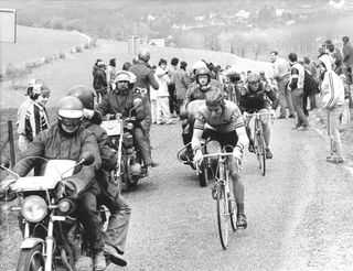 German cyclist Didi Thurau leads the field followed by the alter winner Jan Raas during the ascent of the Kneuteberg of the Amstel Gold Race 27 March 1978 AFP PHOTO ANP ANP Photo credit should read ANPAFP via Getty Images