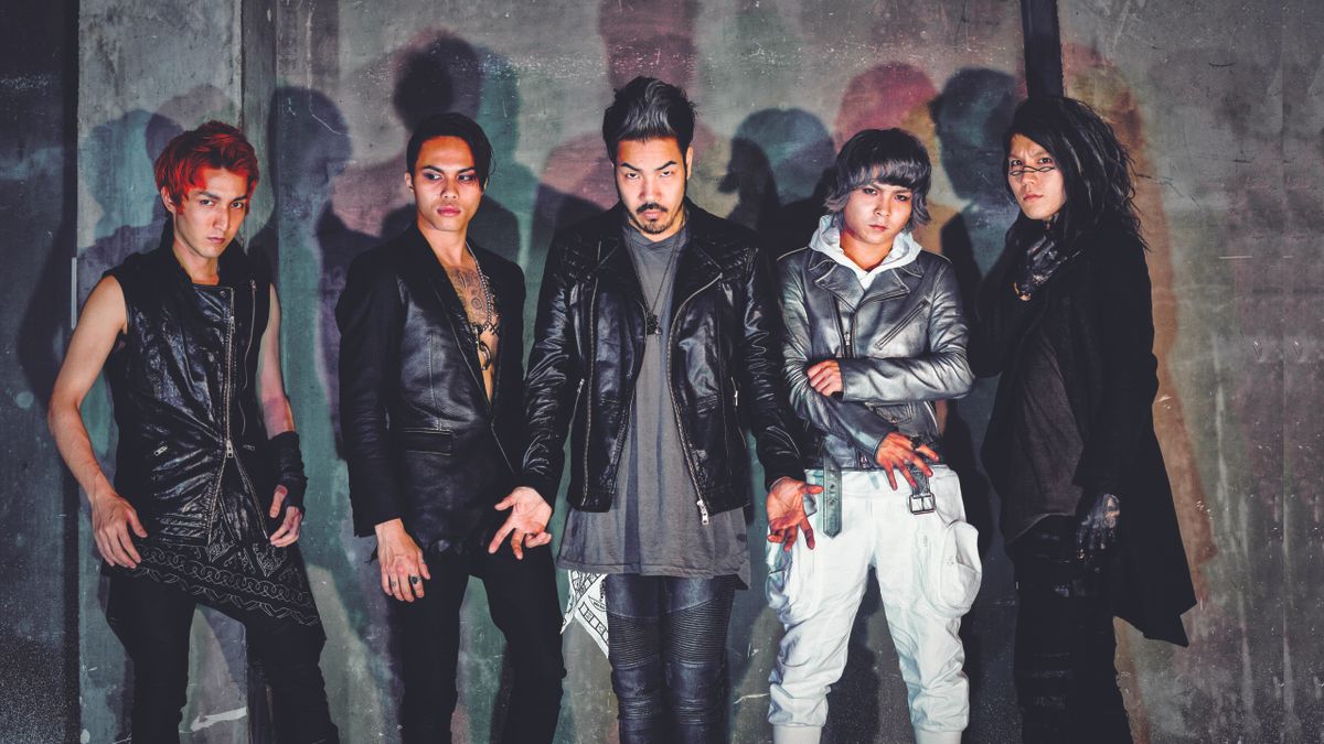 Crossfaith: "I can't imagine how scared he must have been..."