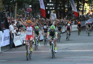 Canadian champion Leah Kirchmann (Optum) wins the Gastown GP