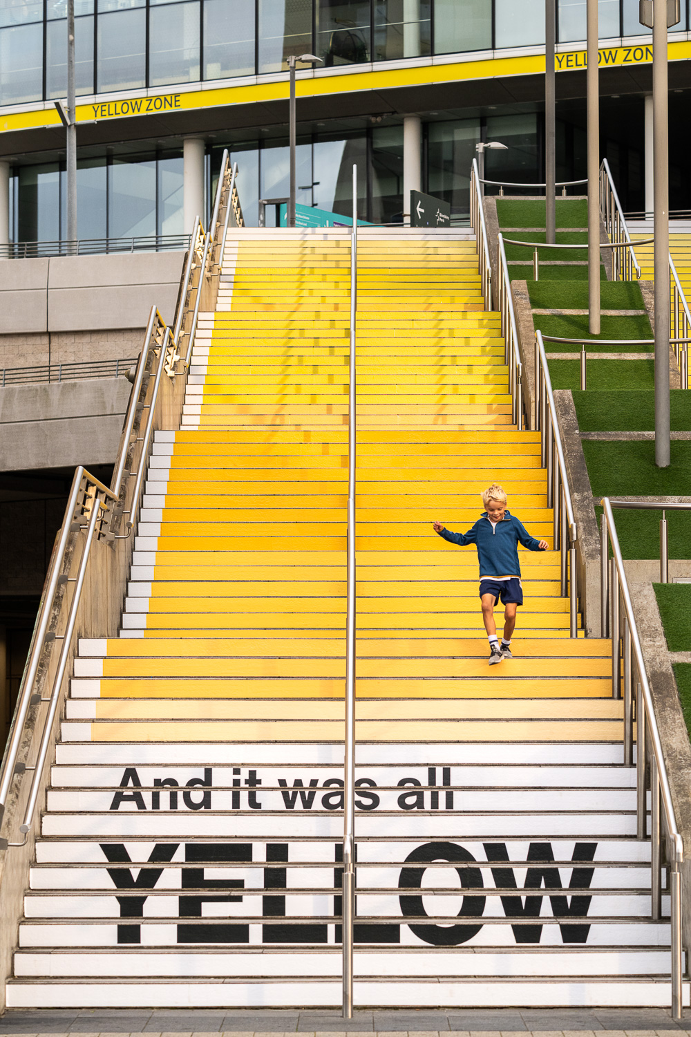 pantone yellow