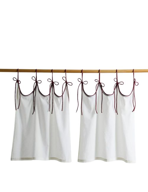 Scalloped Tie-Top Caf&eacute; Curtain Set