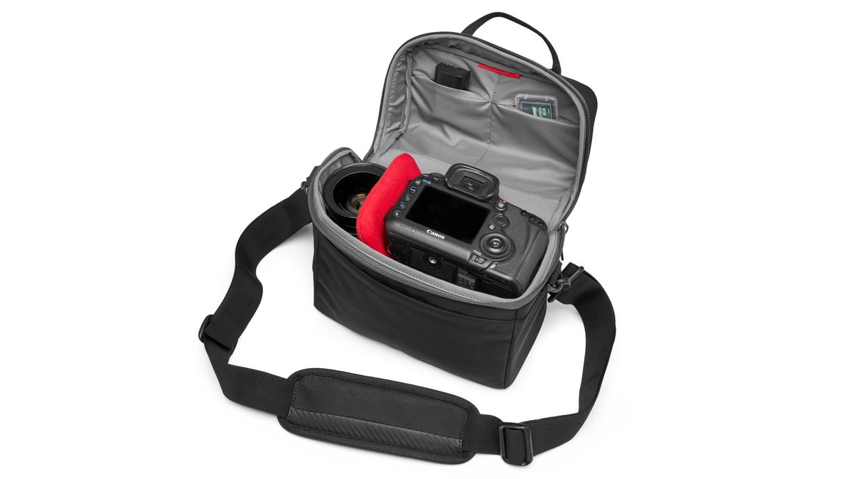 Bagtastic! Manfrotto launches Advanced2 bag range 14 different
