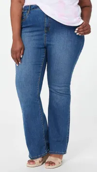 All Worthy Hunter McGrady best plus-size jeans and jeans for women with curves
