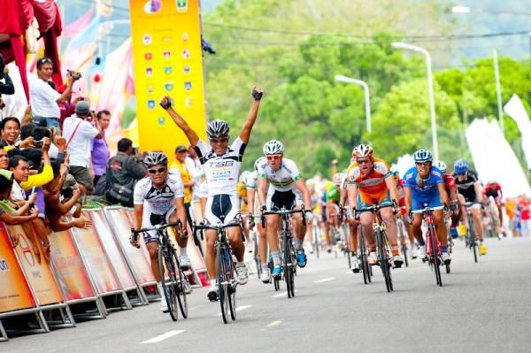 Saleh crosses the winning line