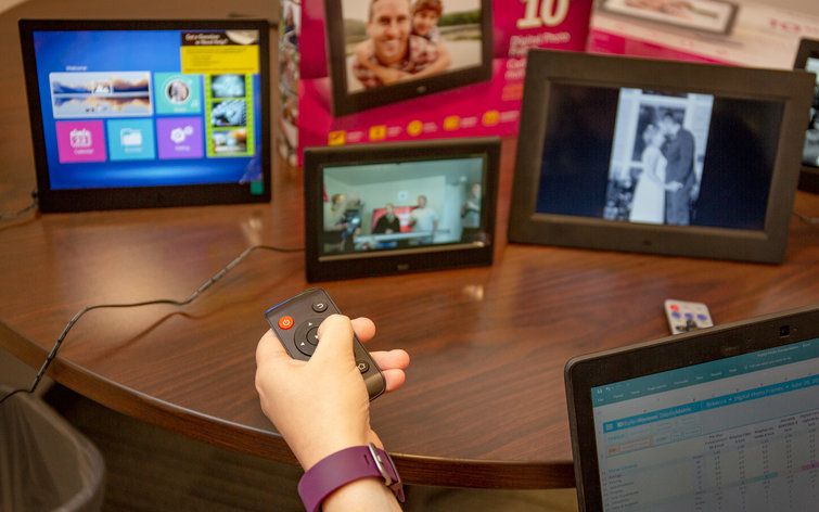 The Best Digital Picture Frame 2019 Easily Display Your