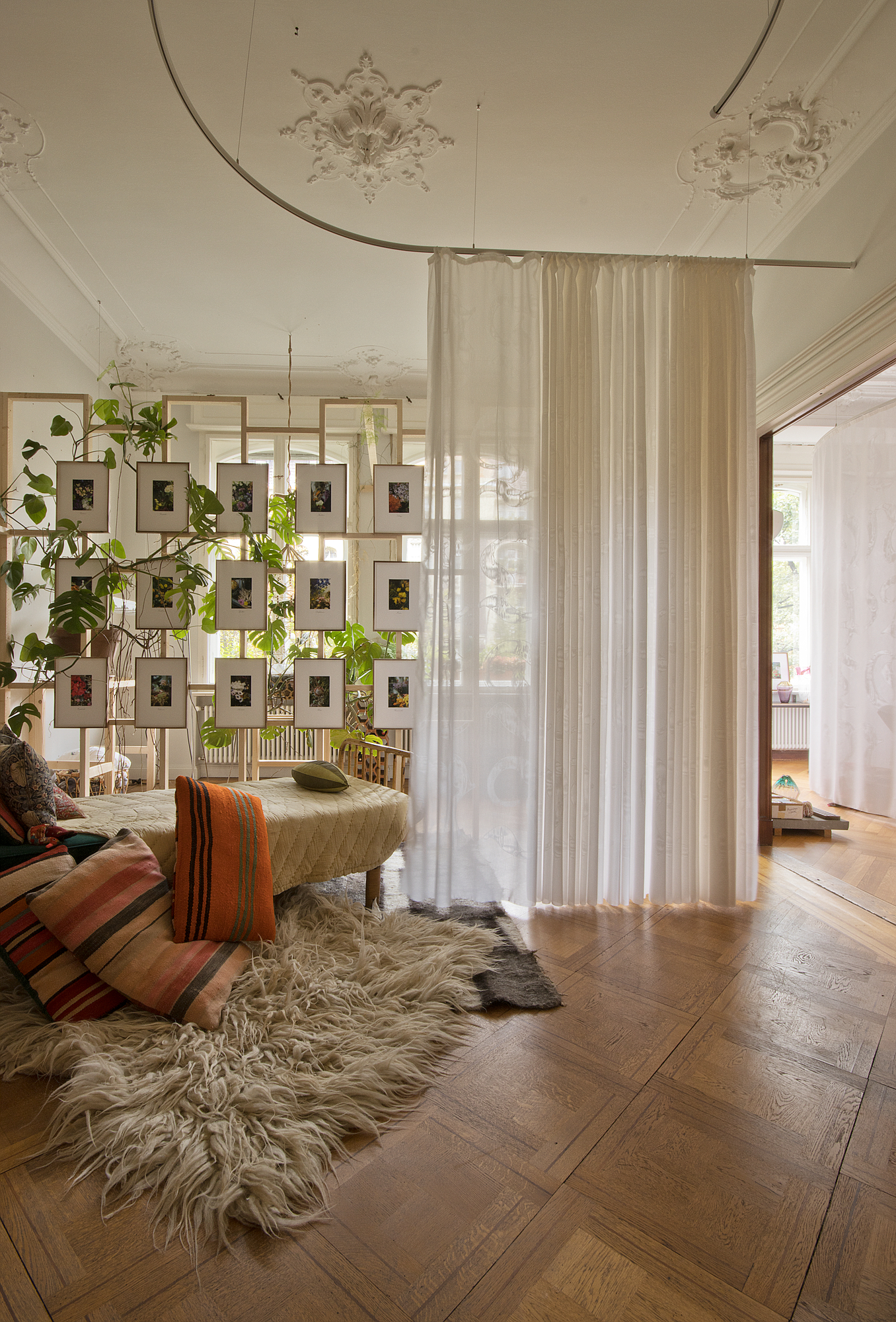 Kvadrat Curtains by Dahn Vo