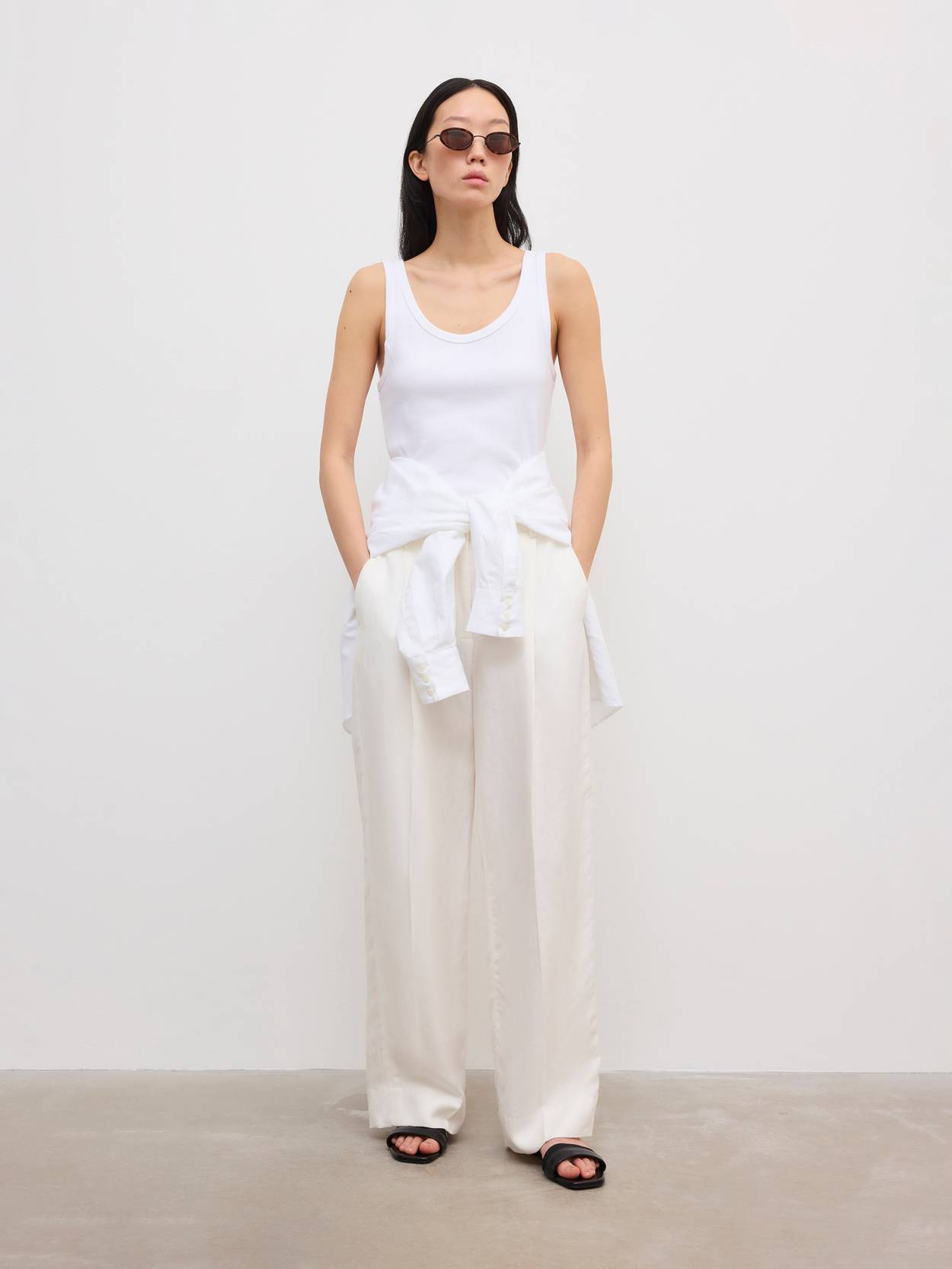 Relaxed Linen Trousers
