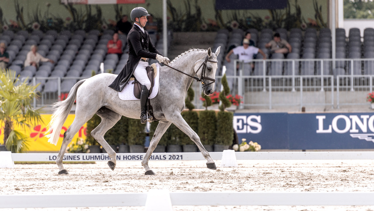 Luhm&amp;uuml;hlen Horse Trials dressage: Tim Price and Ascona M