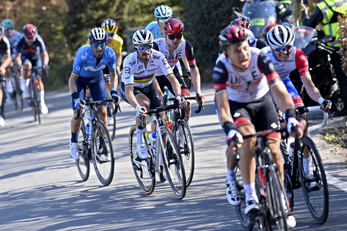 Liege - Bastogne - Liege 2021 - 107th Edition - Liege - Liege 259,1 km - 25/04/2021 - Julian Alaphilippe (FRA - Deceuninck - Quick-Step) - Alejandro Valverde (ESP - Movistar Team) - photo Vincent Kalut/PN/BettiniPhoto&Acirc;&copy;2021